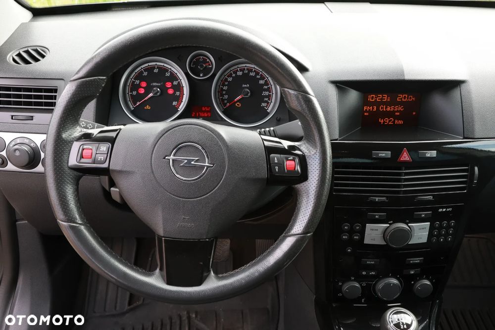 Opel Astra III 1.6 Enjoy - 24