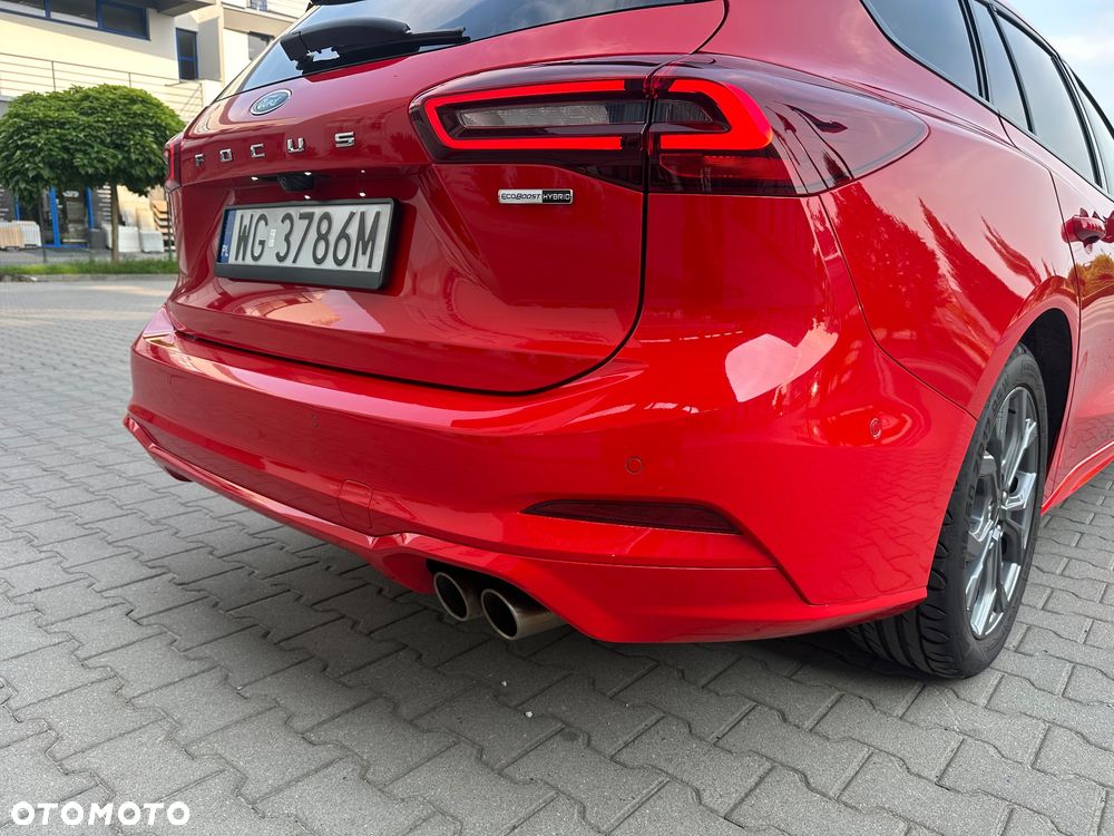 Ford Focus 1.0 EcoBoost Hybrid ST-LINE - 13