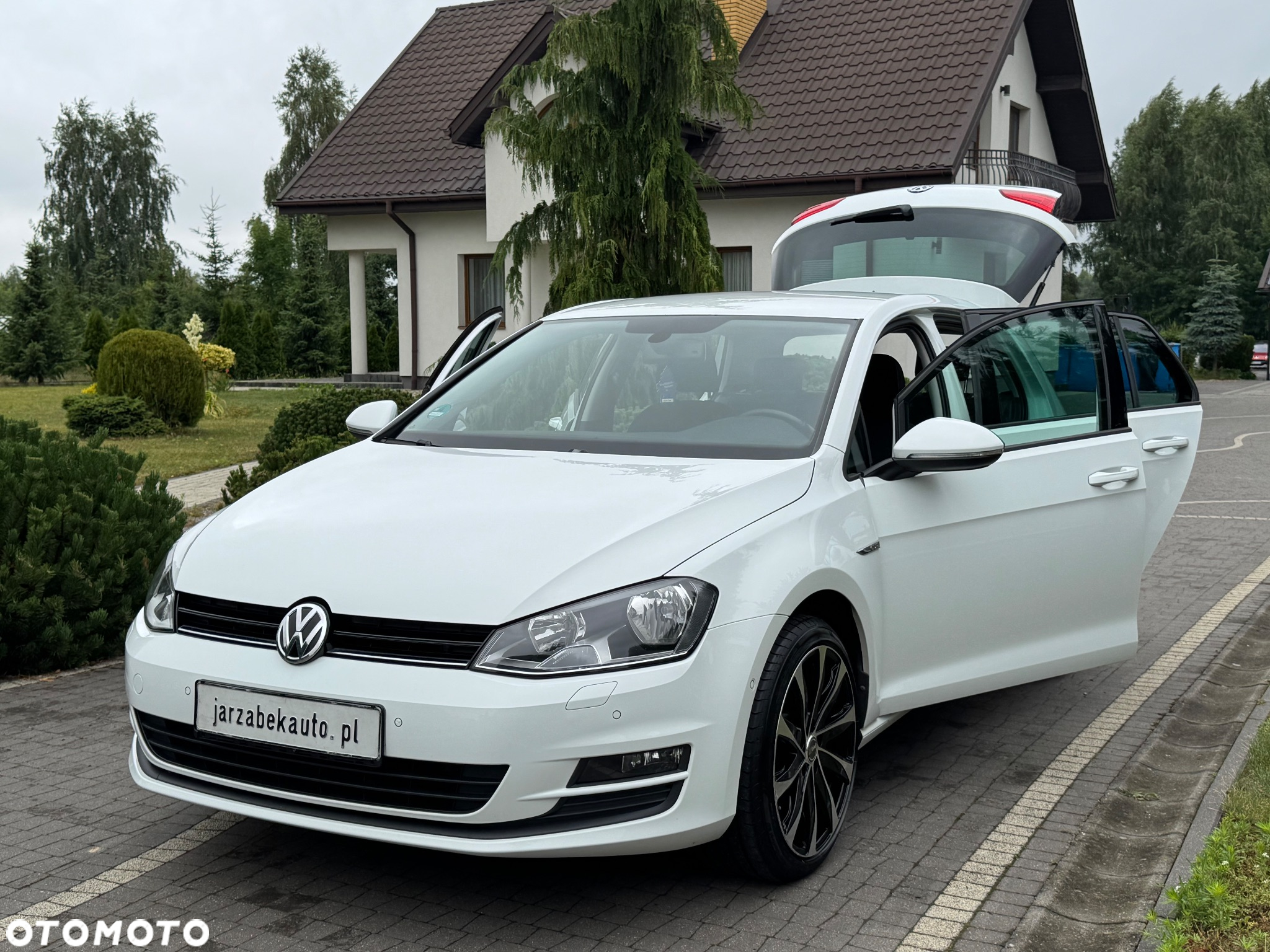 Volkswagen Golf 2.0 BlueTDI Cup - 12