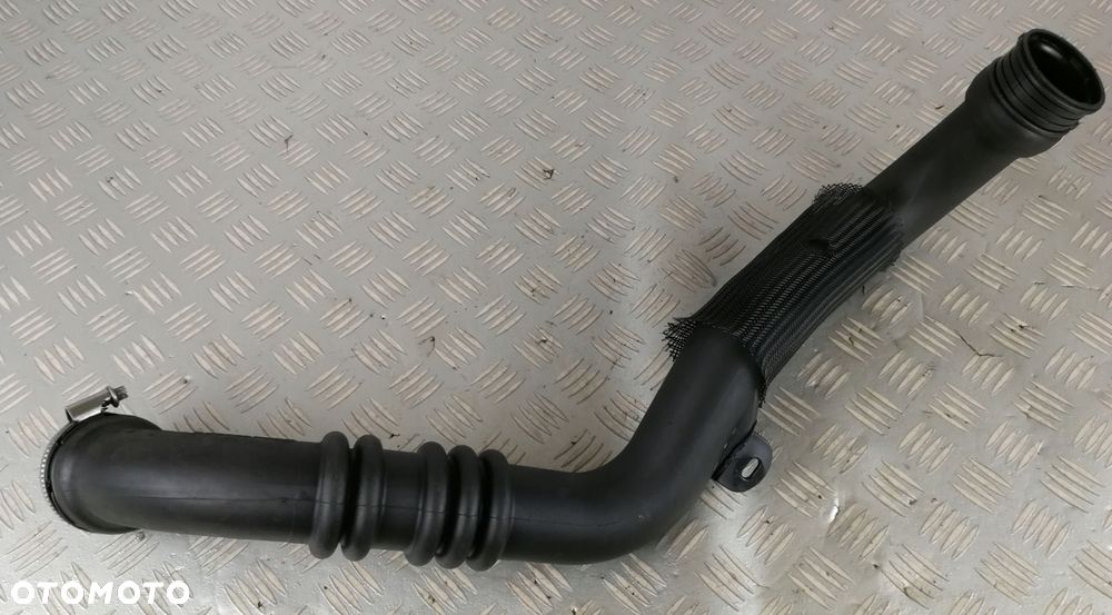 8200730597 rura intercoolera przewód powietrza RENAULT LAGUNA II 2 1,9 DCI - 2