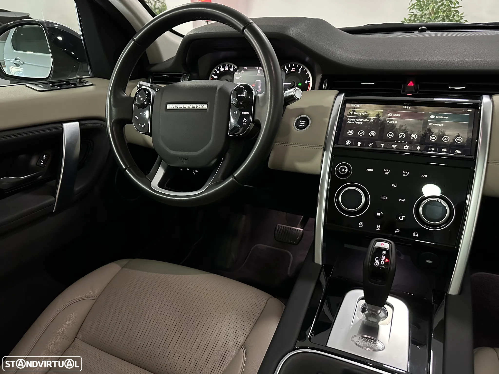 Land Rover Discovery Sport 2.0 D AWD S - 11