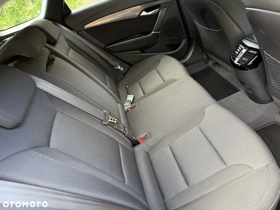 Hyundai i40 i40cw 2.0 Premium - 33