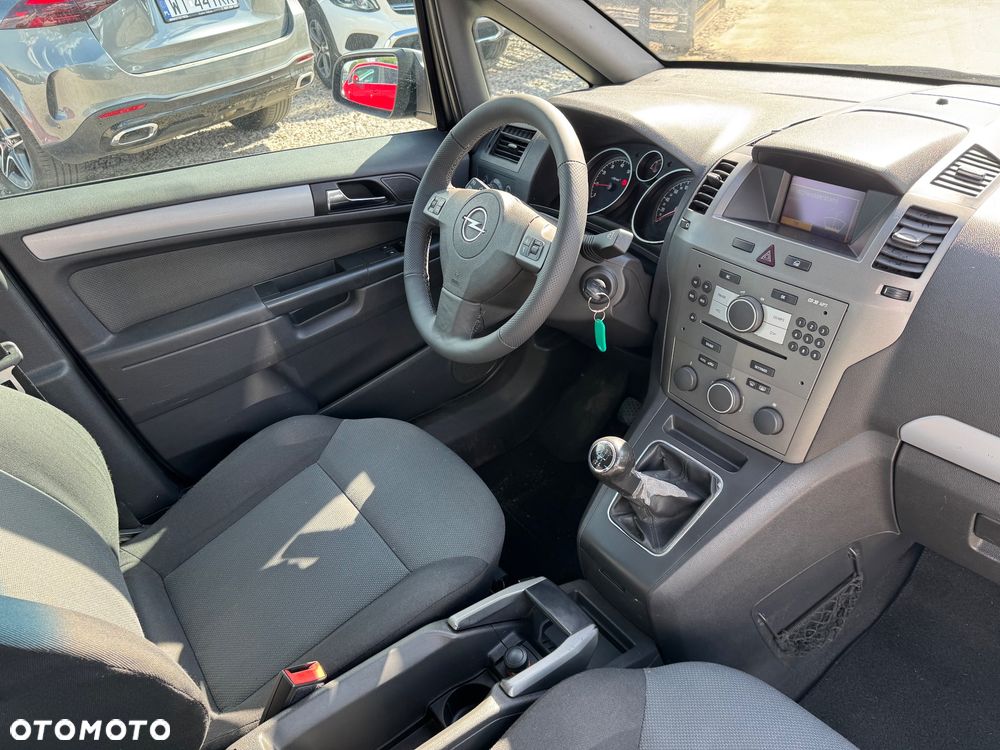 Opel Zafira - 5