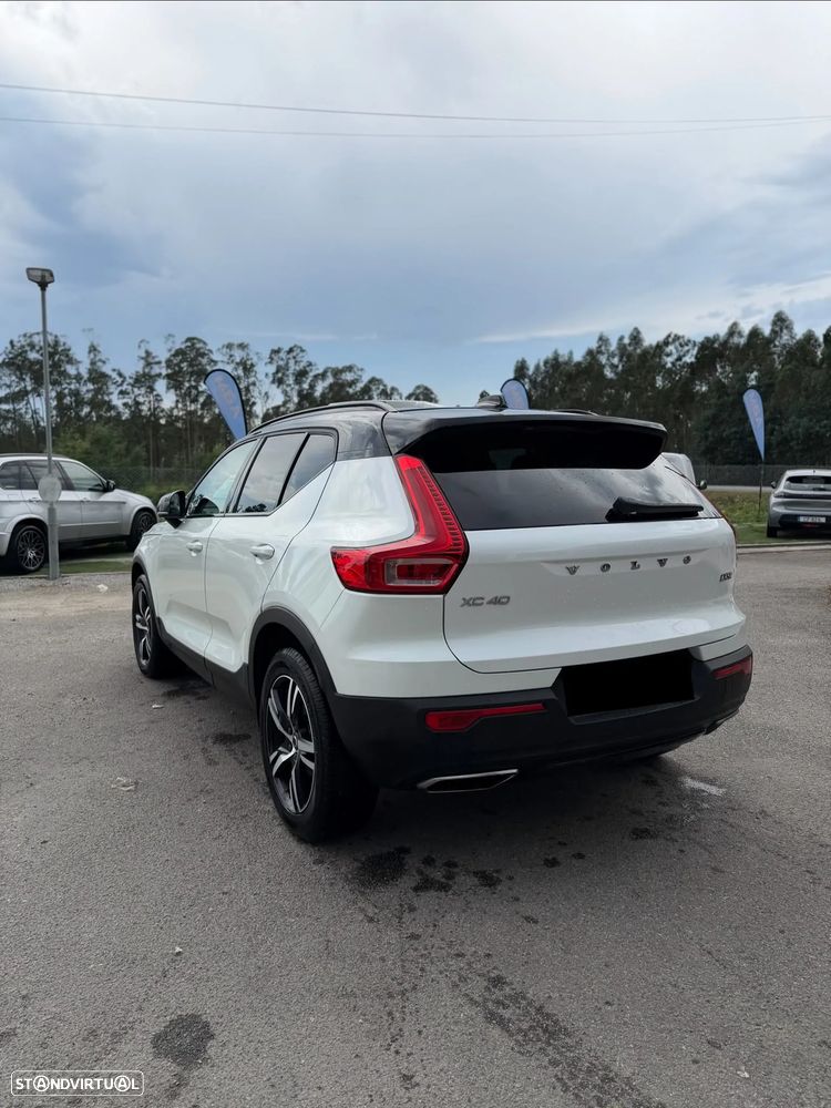 Volvo XC 40 2.0 D3 R-Design - 10