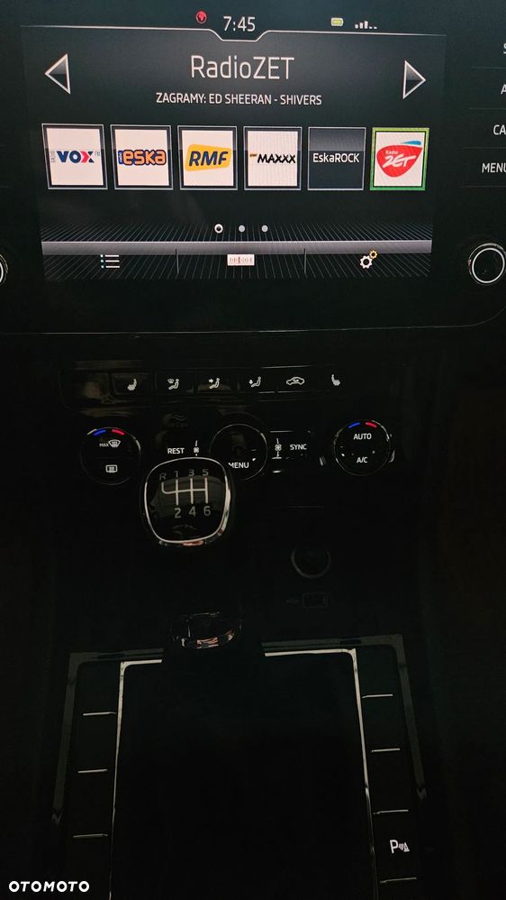 Skoda Superb 1.5 TSI ACT Style - 34