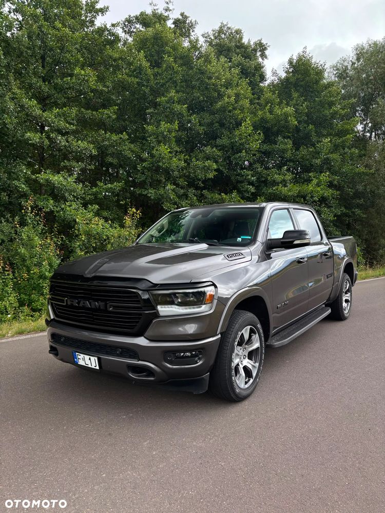 RAM 1500 5.7 Crew Cab Laramie - 1