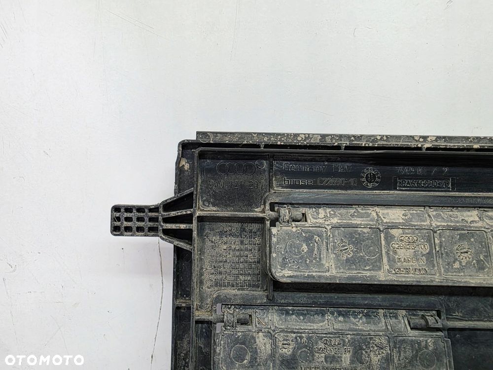 WENTYLATOR + OBUDOWA AUDI A4 B9 A5 8W 2.0 TDI 8W0121207 8W0121003A - 3