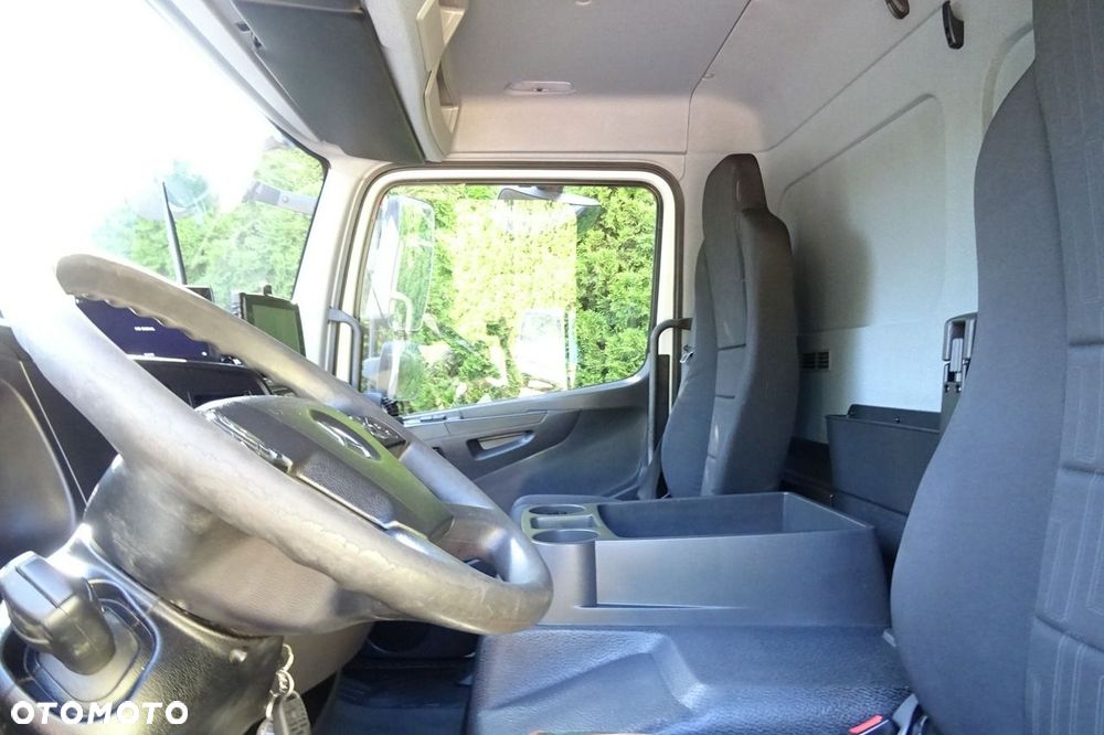 Mercedes-Benz Atego 1218 Euro 6 tylko 256 tyskkm kontener 18 p winda poduszki - 34