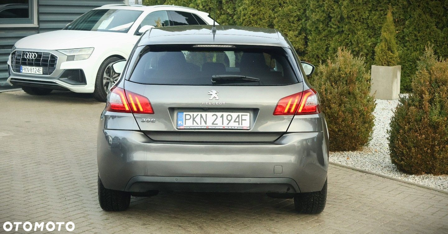 Peugeot 308 - 6
