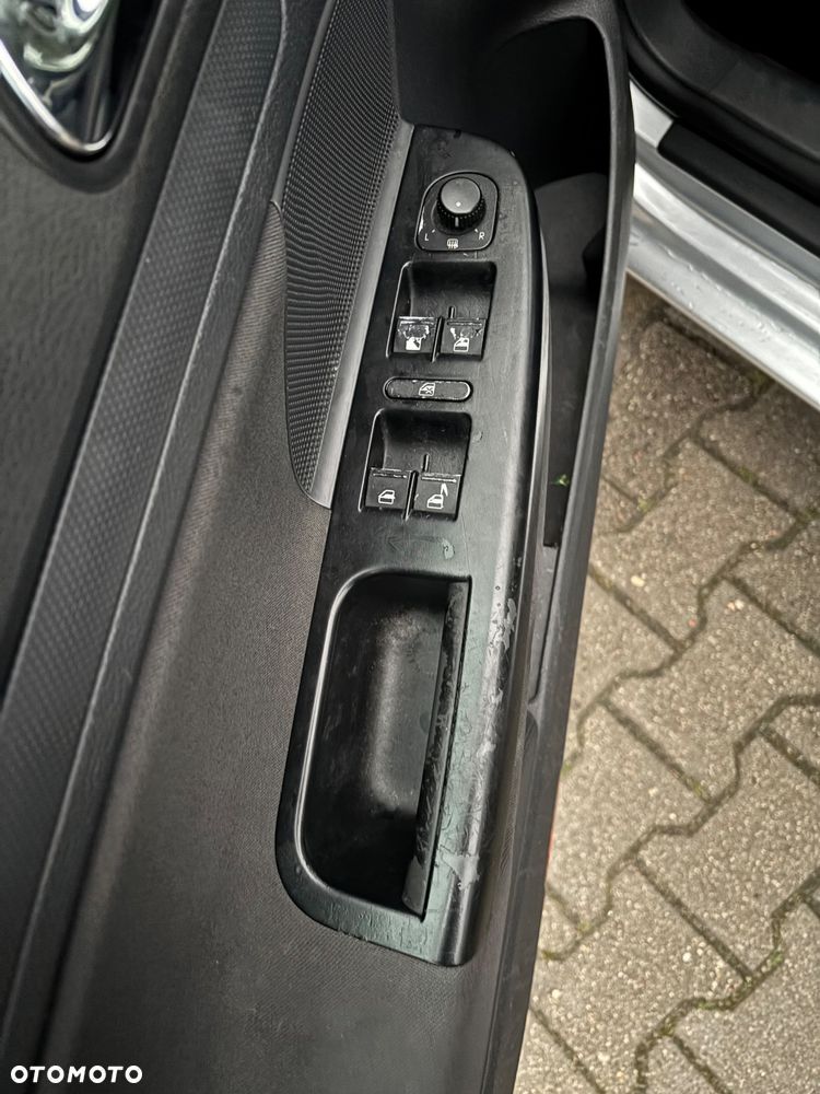 Volkswagen Golf 1.9 TDI Trendline - 17