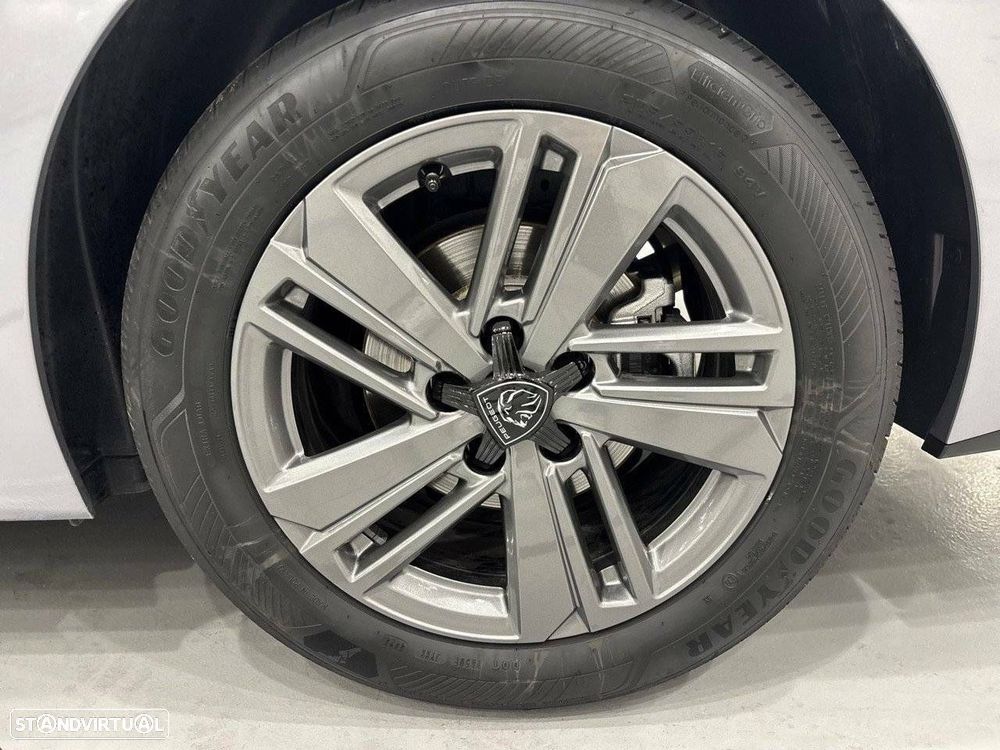 Peugeot 308 1.2 Hybrid Style e-DCS6 - 17