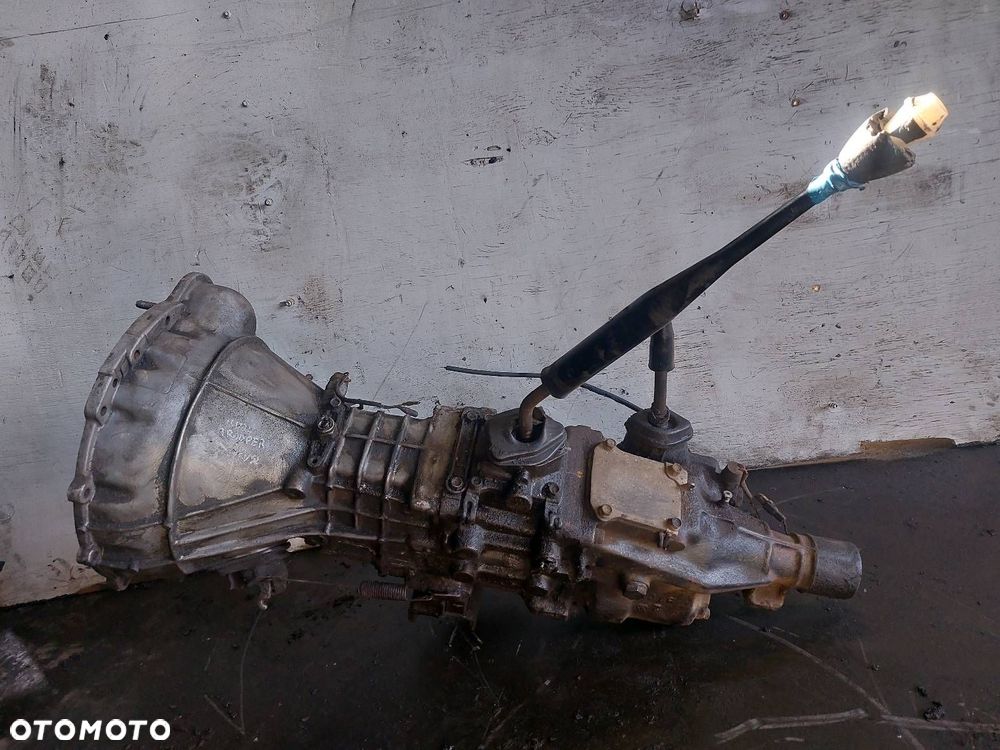 SKRZYNIA BIEGÓW ISUZU TROOPER I ISUZU 2.5 BENZYNA 115KM - 1