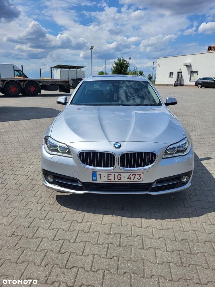 BMW 5 Series 2015 photo 4