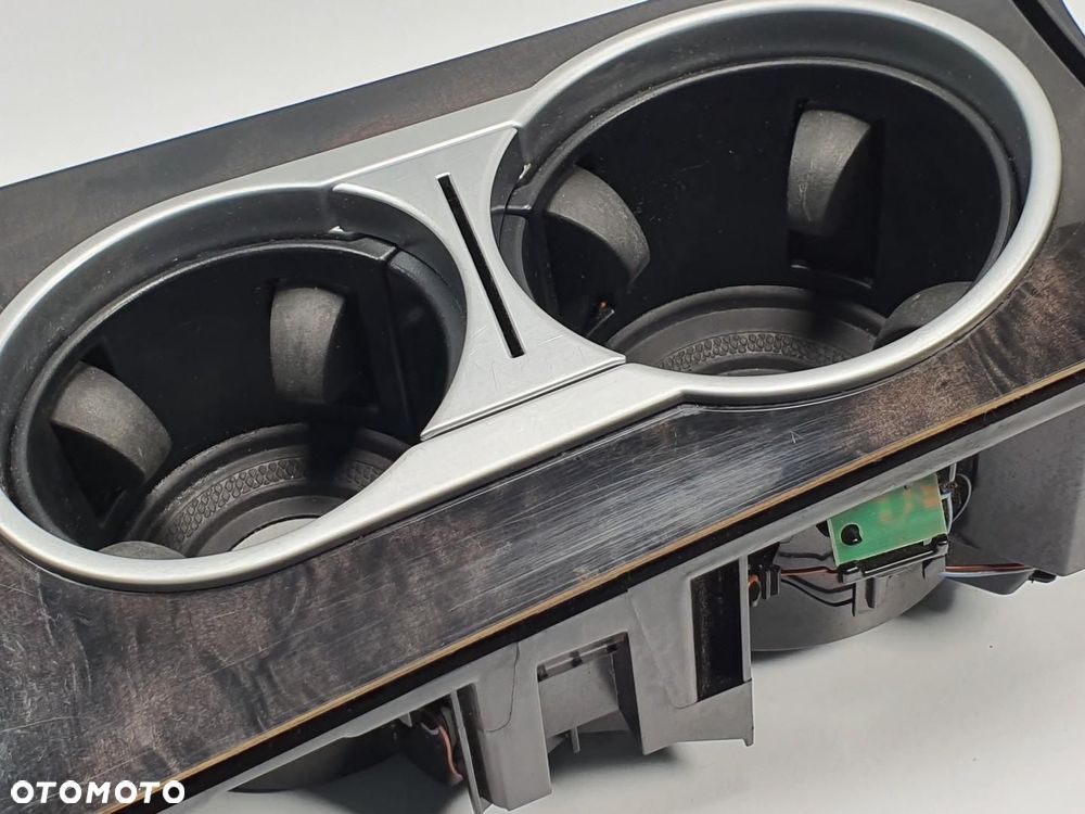 UCHWYT NA KUBKI CUPHOLDER DEKOR MERCEDES ML W164 A1646800314 A1646801814 - 6