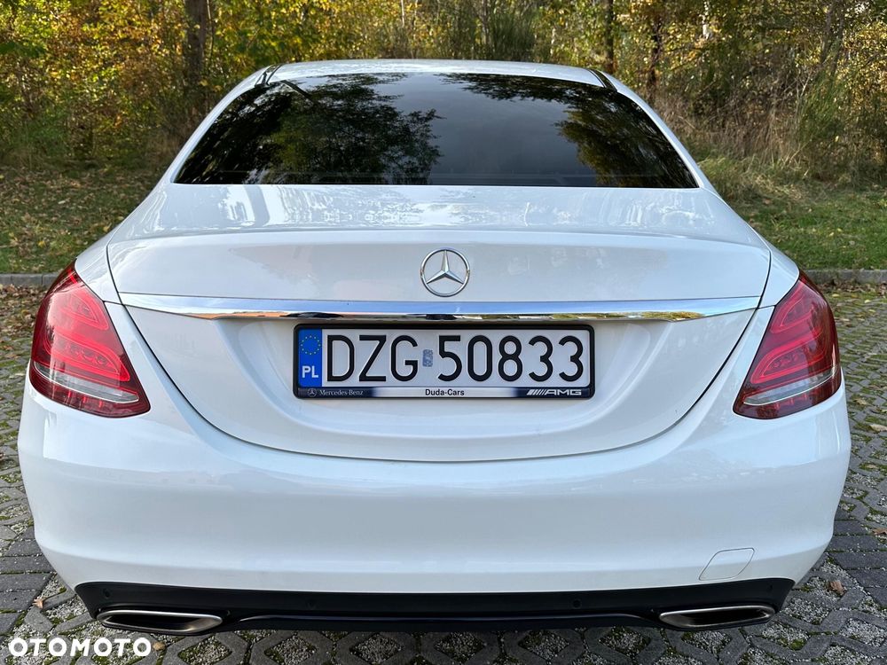 Mercedes-Benz Klasa C 180 7G-TRONIC - 12