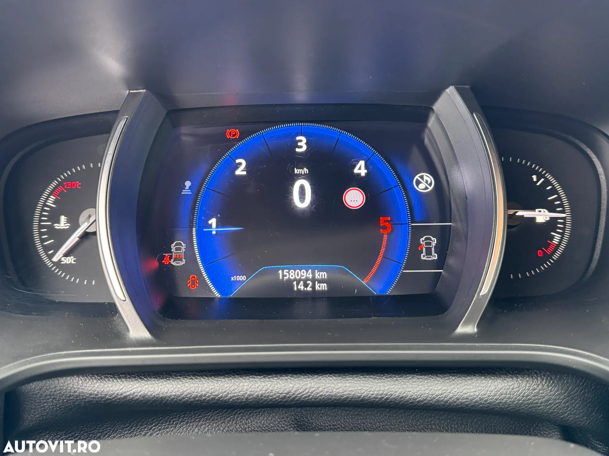 Renault Megane Grandtour BLUE dCi 115 BUSINESS EDITION - 24