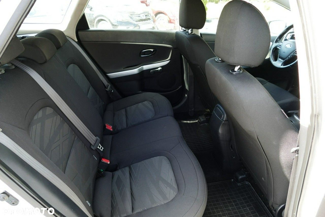 Kia Ceed - 24
