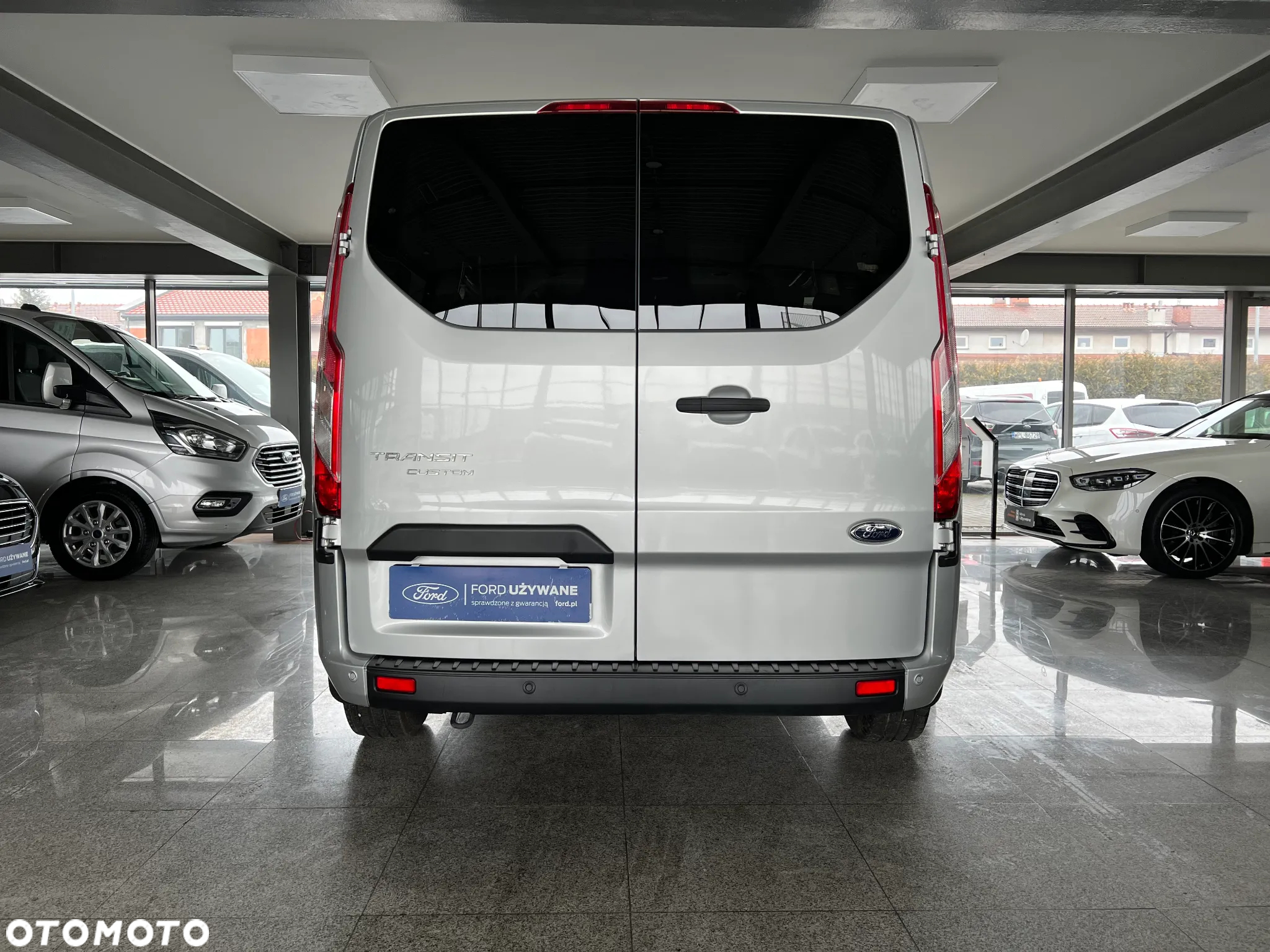Ford Transit Custom - 13