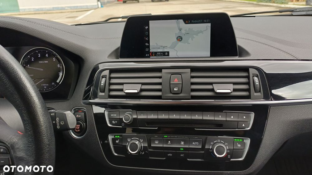 BMW Seria 1 118i - 13