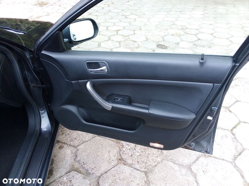 Honda Accord - 11