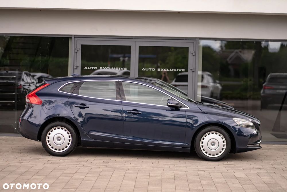 Volvo V40 D2 - 12