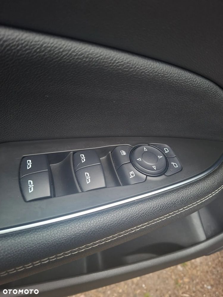 Opel Insignia 2.0 Exclusive - 23