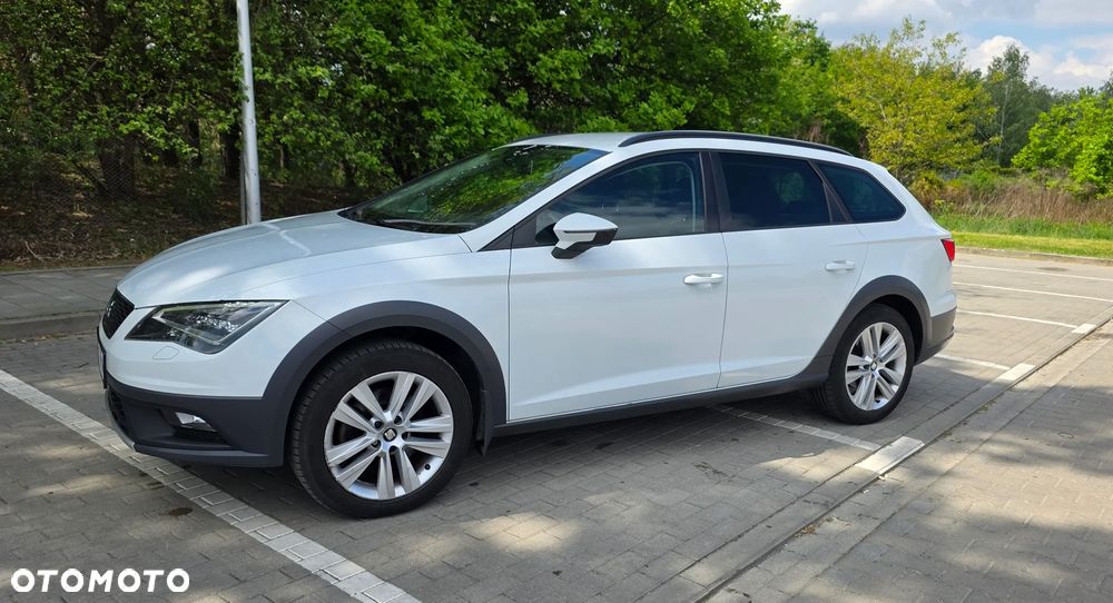 Seat Leon 1.8 TSI Start&Stop DSG XCELLENCE - 20