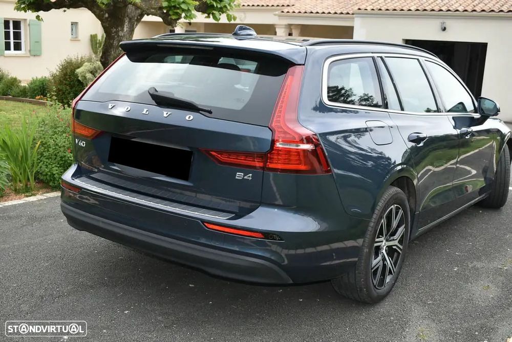Volvo V60 2.0 B4 Core - 4