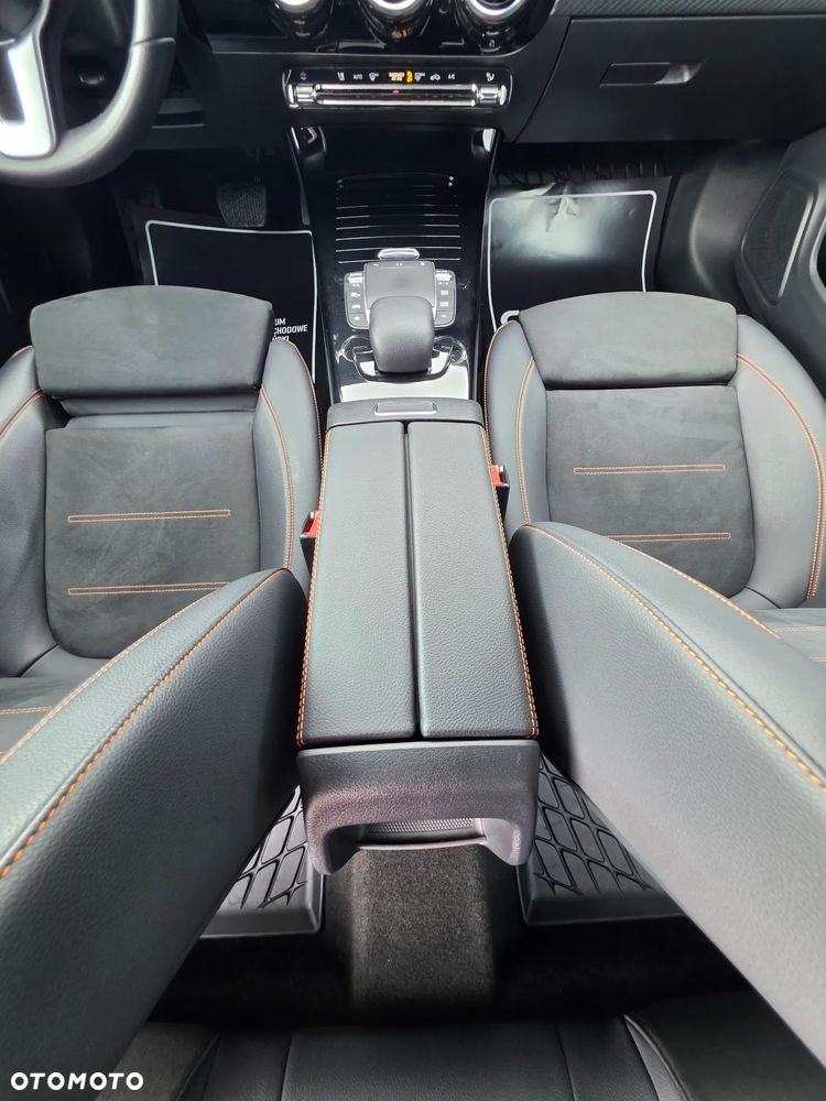 Mercedes-Benz CLA 180 d 8G-DCT AMG Line Advanced Plus - 28