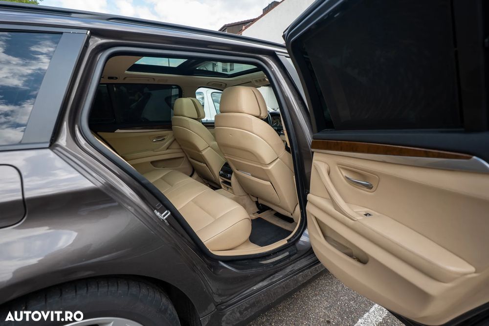 BMW Seria 5 525d xDrive Touring Aut. Luxury Line - 13