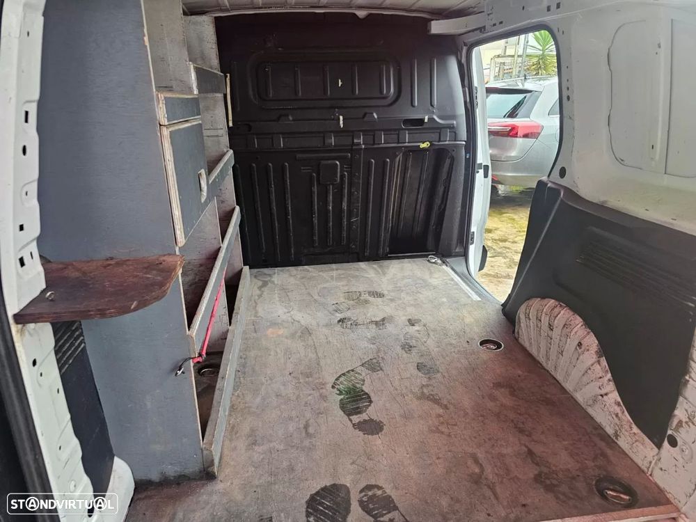 Peugeot partner 3 lug - 13