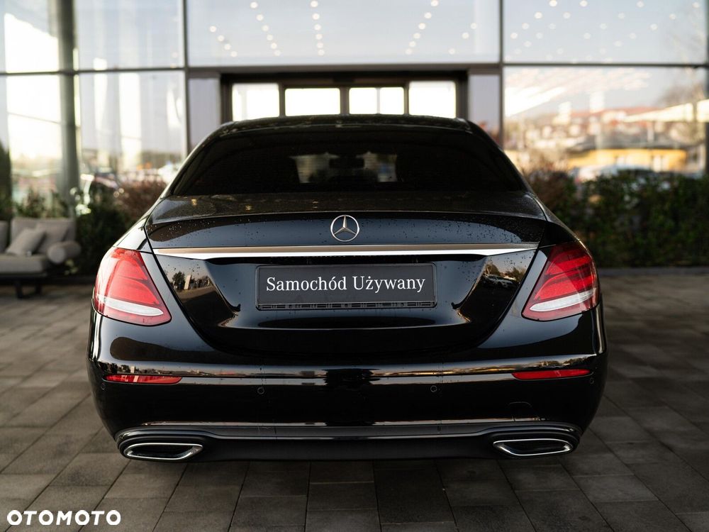 Mercedes-Benz Klasa E 200 d Business Edition 9G-TRONIC - 5