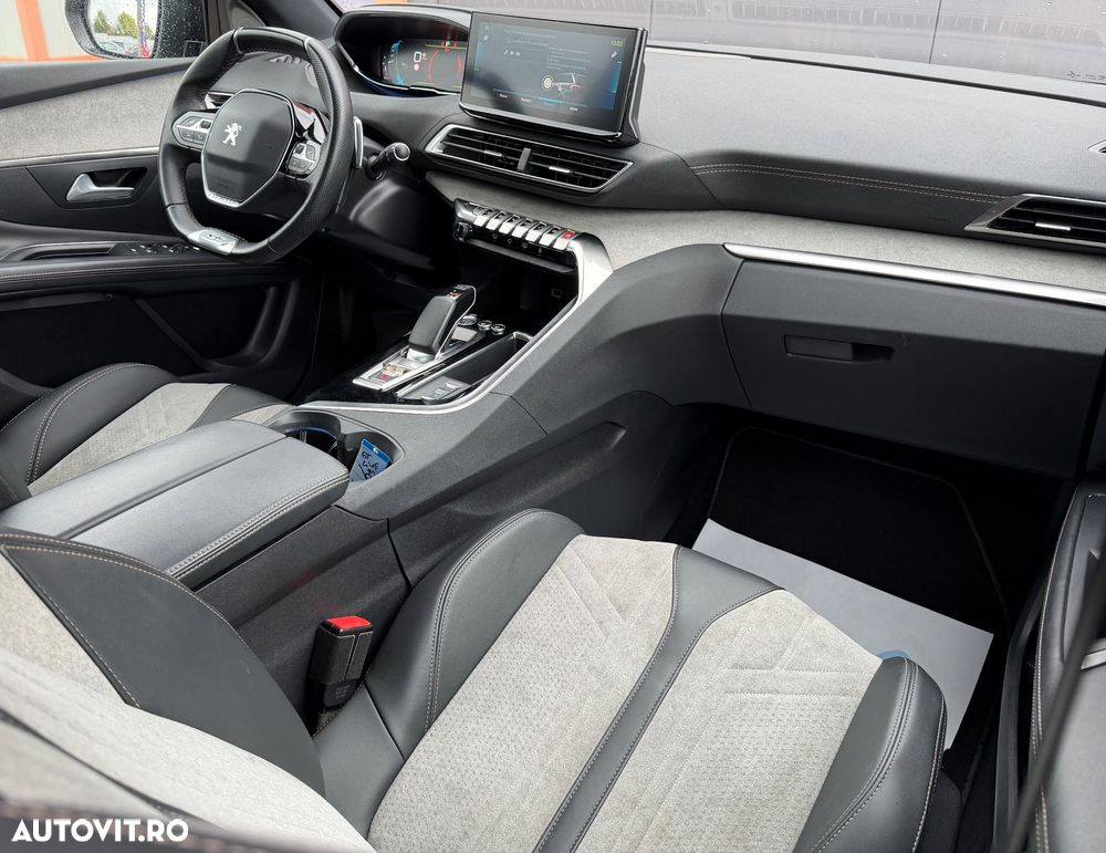 Peugeot 3008 Hybrid 225 e-EAT8 GT Pack - 16