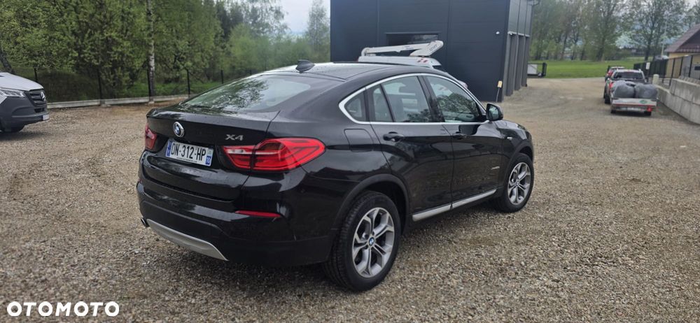BMW X4 xDrive20d Advantage - 11
