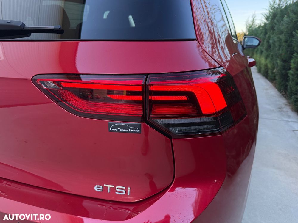 Volkswagen Golf 1.0 eTSI DSG MHEV Life - 9