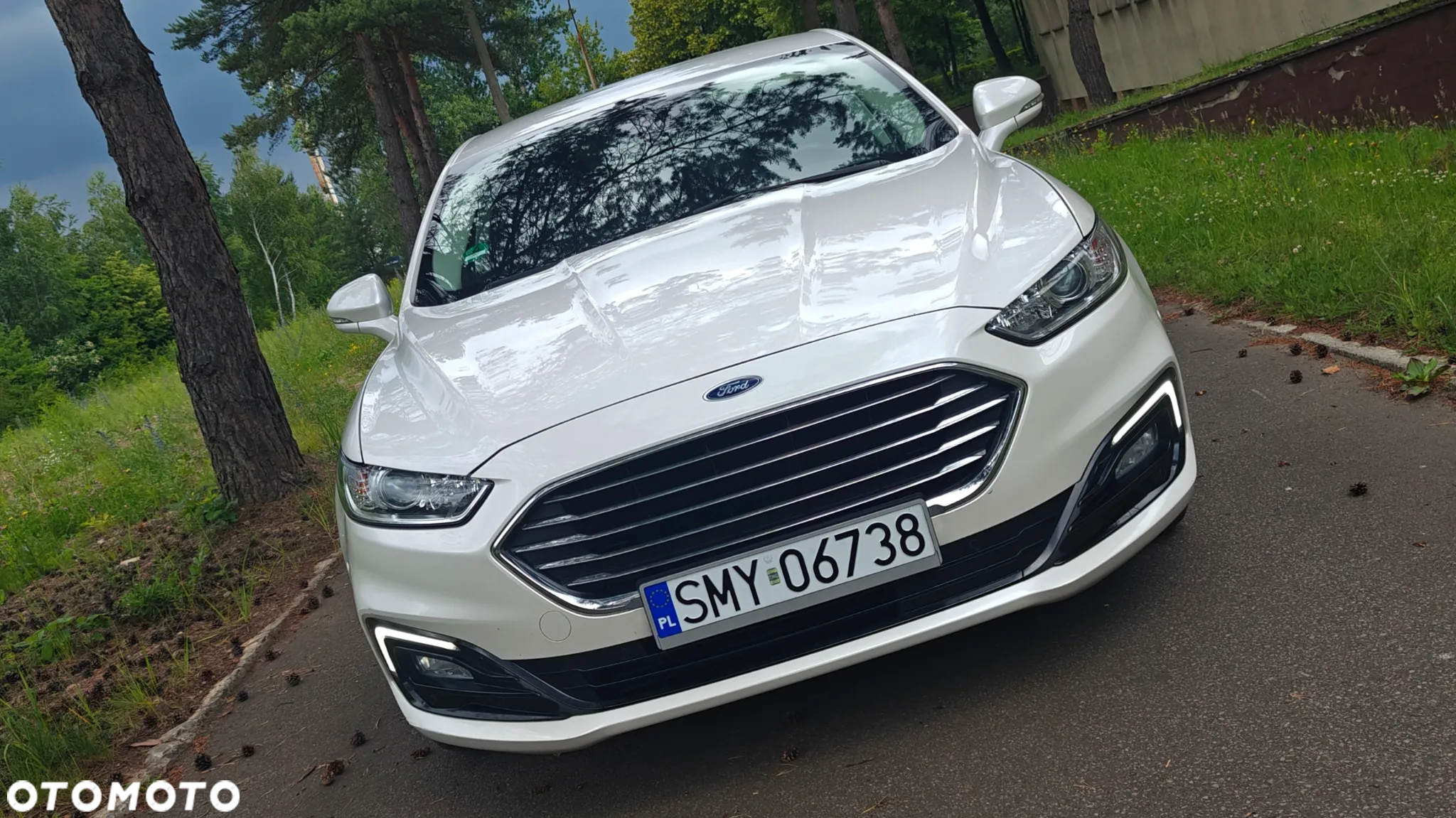 Ford Mondeo 2.0 Hybrid Titanium - 19