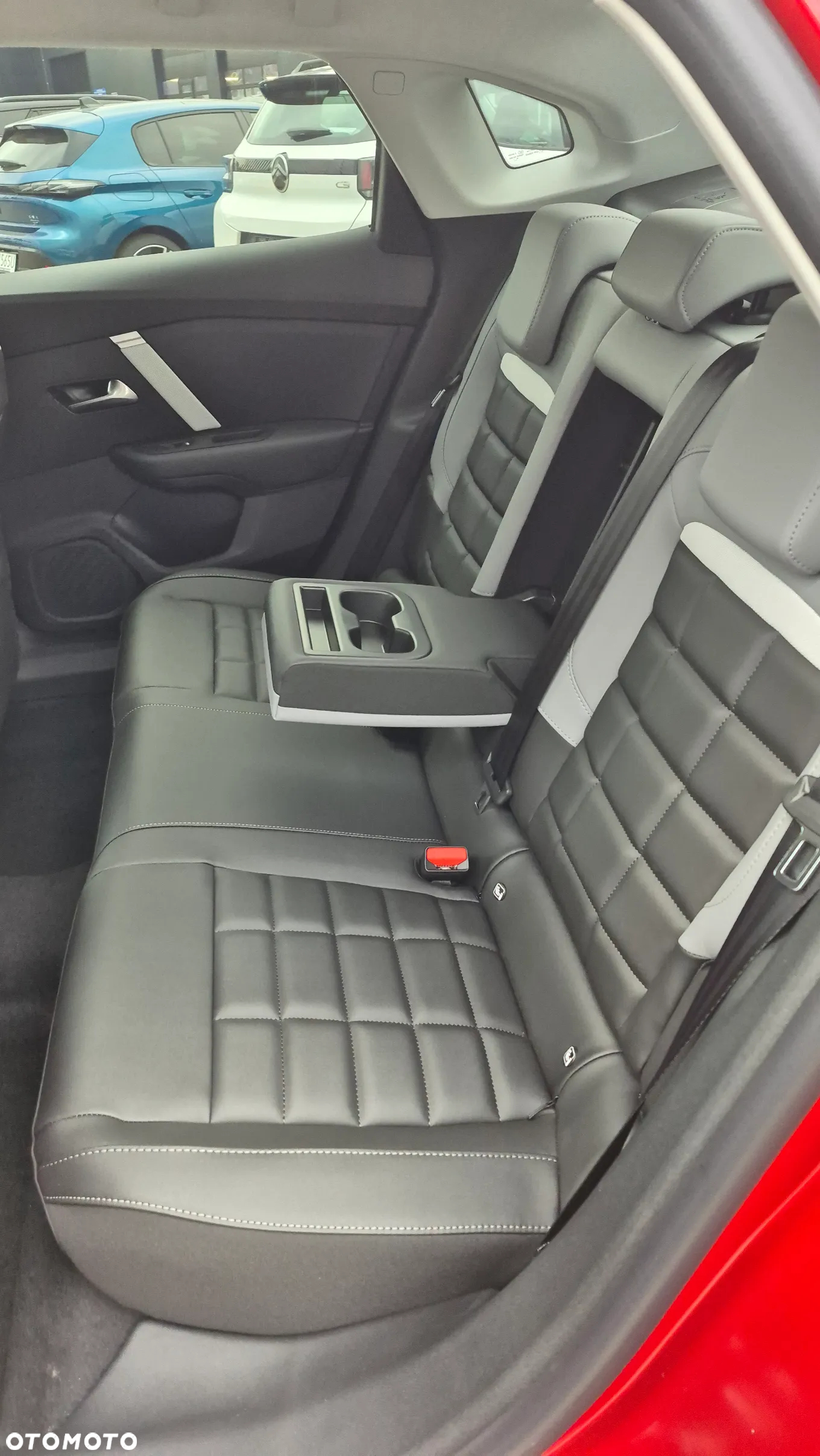 Citroën C4X 1.2 mHEV Max eDCT6 - 18