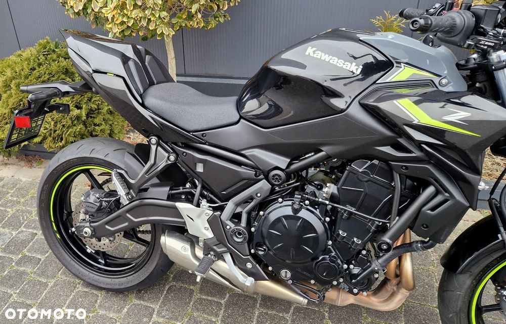Kawasaki Z 650 - 19