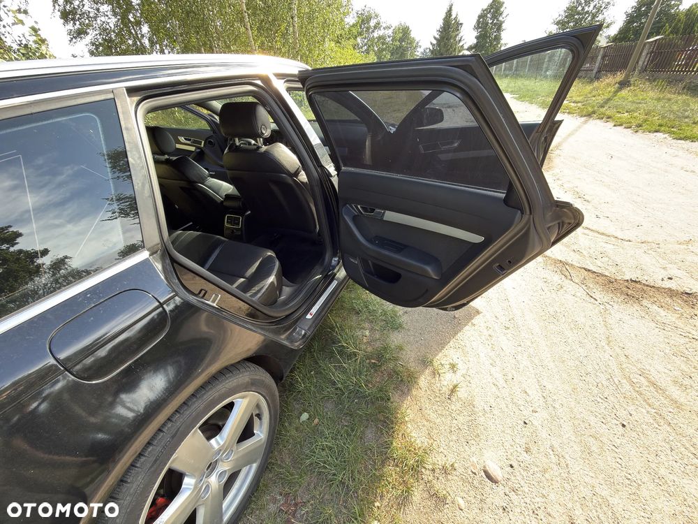 Audi A6 Avant - 13