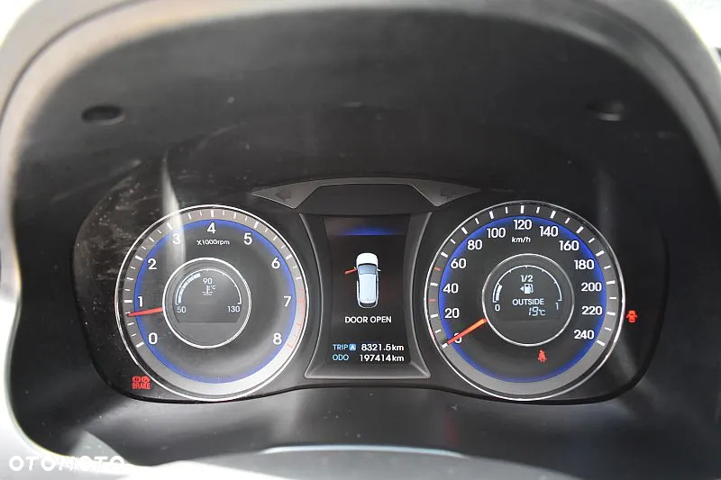 Hyundai i40 i40cw 2.0 Premium - 33