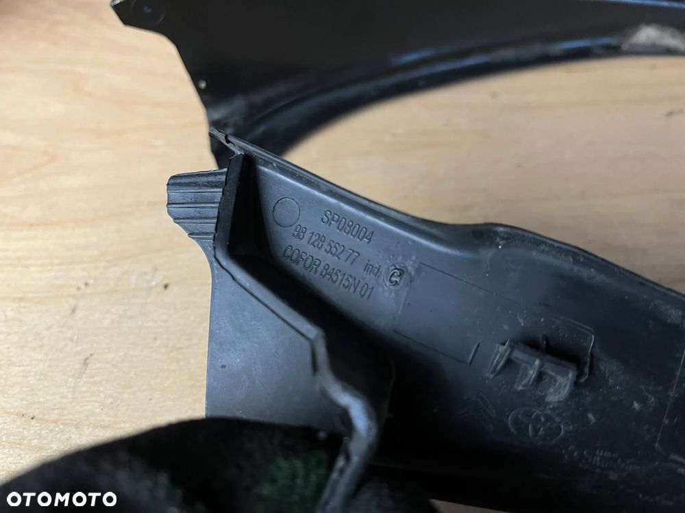 EXPERT III Jumpy III Vivaro IV Listwa podszybia komplet lewa prawa 9812855277 9812855077 - 3