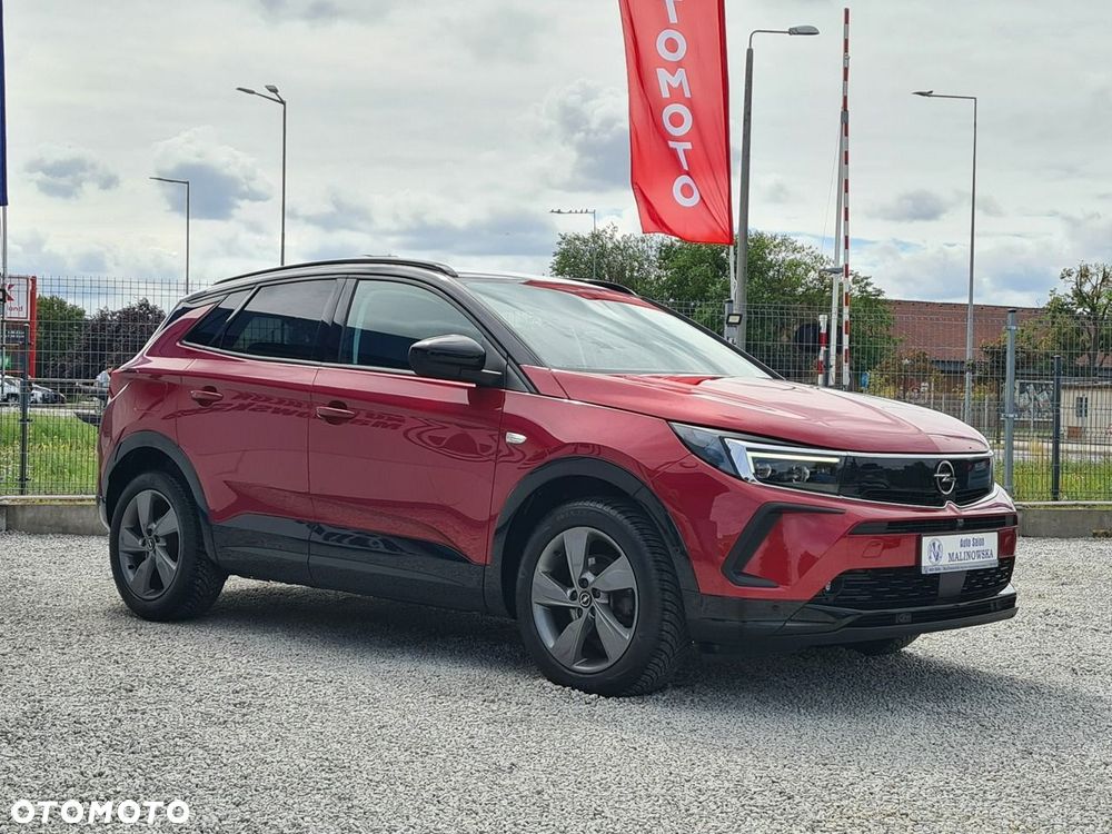 Opel Grandland 1.2 T GS Line S&S - 9