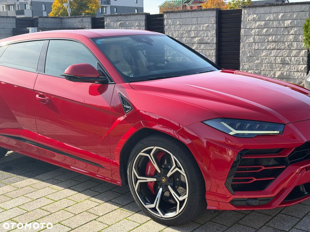 Lamborghini Urus - 25