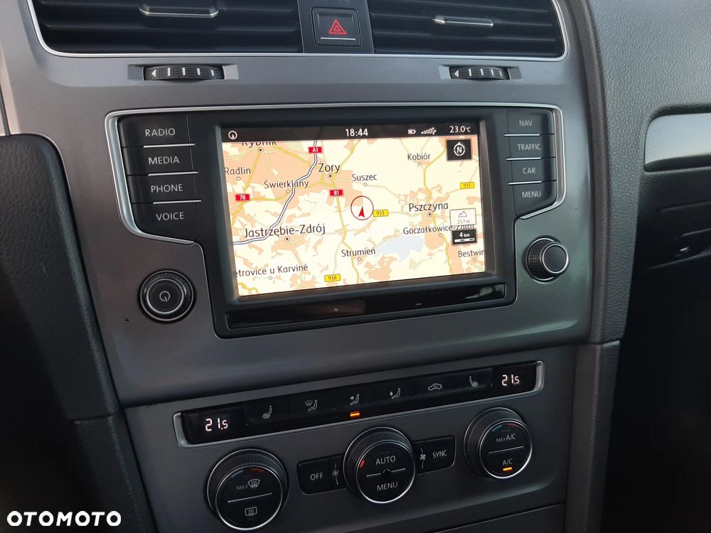 Volkswagen Golf 1.2 TSI BlueMotion Technology Lounge - 8