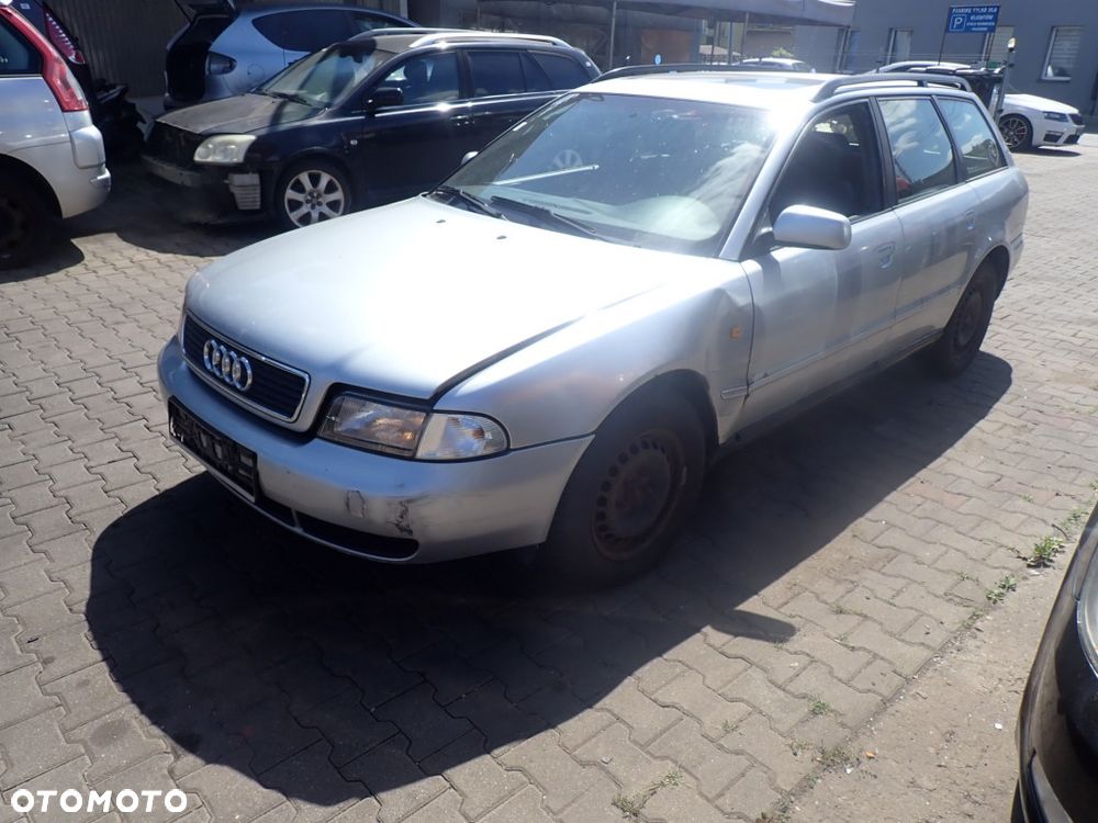 CZĘŚCI - Audi A4 B5 1,8 125KM ADR KOMBI 5B DDU lakier LY7M 1998r. INDEX - 10219 - 1
