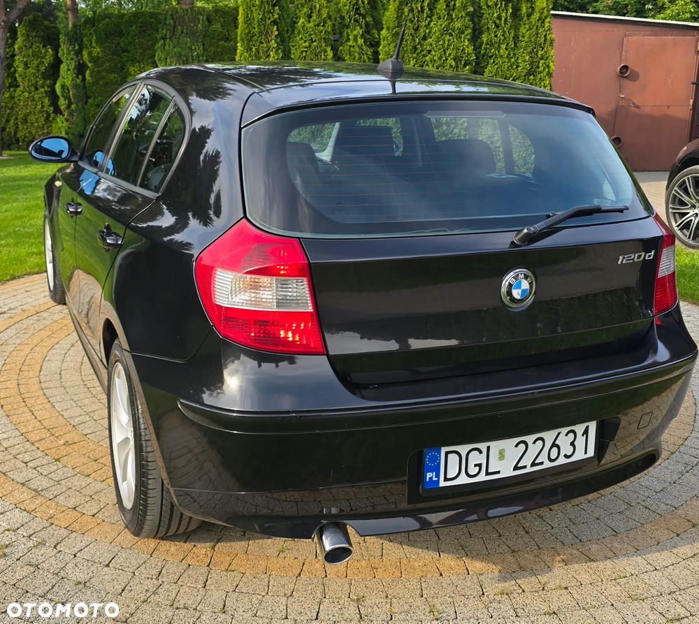 BMW Seria 1 120d - 8
