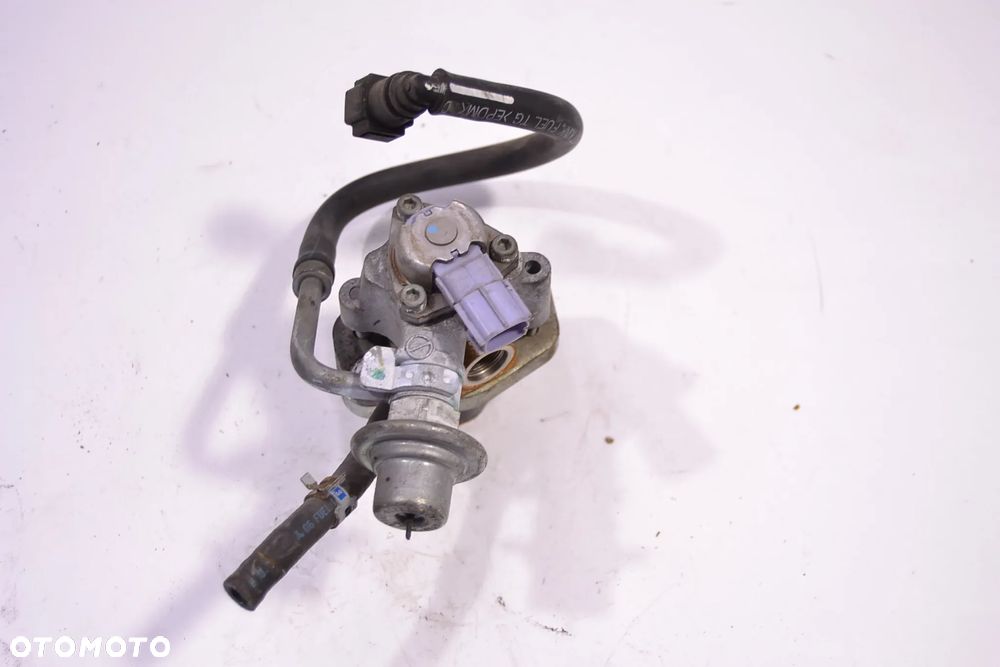 Pompa wysokiego ciśnienia paliwa LEXUS GS 300 430 450H 460 MK3 - 2