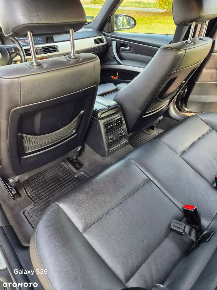 BMW Seria 3 330xd - 9