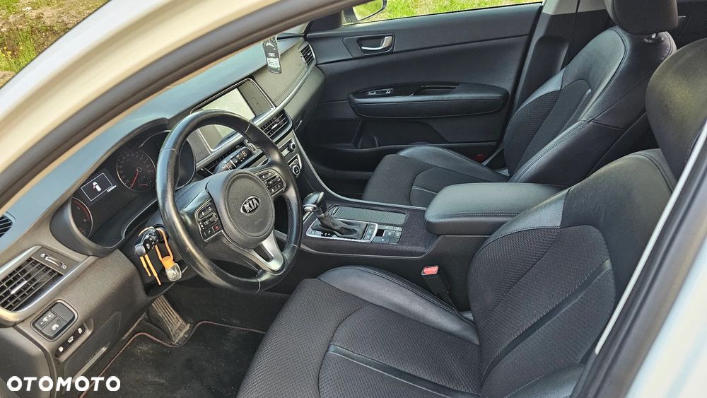 Kia Optima 1.7 CRDI XL DCT - 12