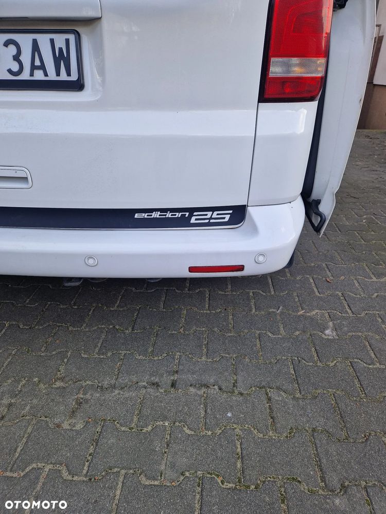 Volkswagen Multivan - 19